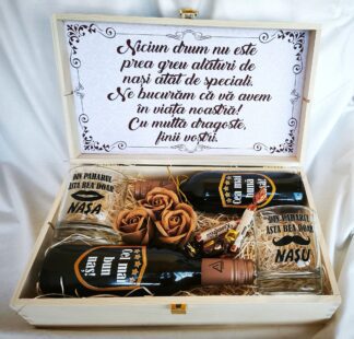 cadou cutie lemn produse personalizate pentru nasi